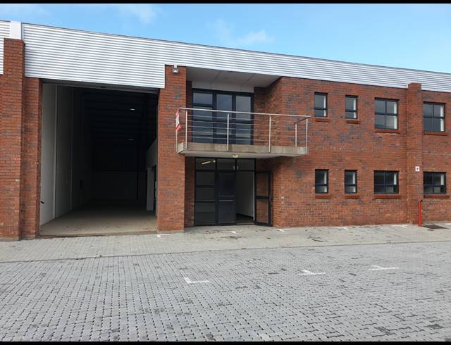 1,080M² WAREHOUSE TO LET IN KILLARNEY GARDENS